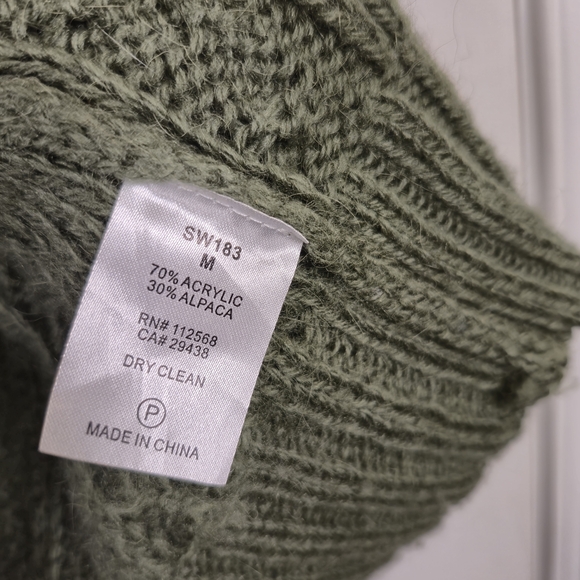 Sweet by Miss Me M Alpaca Blend Granny Core Bobble Cable Knit Cardigan - Picture 7 of 7